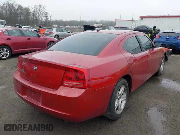 ✅ 2008 Dodge Charger • VIN: 2B3KA43G78H334055 • Lot: 44770354. Wystawiony na IAAI z przebiegiem 261 132 mil. Bezpłatny archiwum sprzedaży aukcyjnych z USA i szczegółowy raport historii pojazdu na DreamBid. Zdjęcie 4.