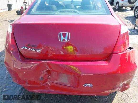✅ 2009 Honda Accord EX-L • VIN: 1HGCS12889A009411 • Lot: 44662107. Wystawiony na IAAI z przebiegiem 102 919 mil. Bezpłatny archiwum sprzedaży aukcyjnych z USA i szczegółowy raport historii pojazdu na DreamBid. Zdjęcie 6.