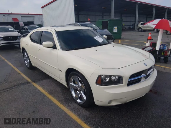 ✅ 2010 Dodge Charger R/T • VIN: 2B3CA8CT9AH303744 • Лот: 45218502. Опубліковано раніше на IAAI з пробігом 147 567 миль. Безкоштовний доступ до архіву аукціонних продажів зі США та докладний звіт про історію автомобіля на DreamBid. Зображення 1.