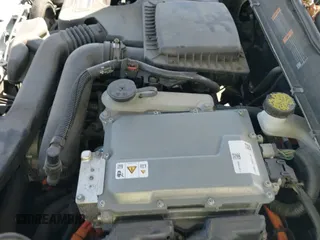 ✅ 2018 Ford Fusion SE • VIN: 3FA6P0LU7JR158282 • Lot: 43618839. Listed on IAAI with 103,677 mi. Free auction sales archive from the USA and detailed vehicle history report at DreamBid. Image 19.