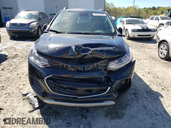 ✅ 2020 Chevrolet Trax LT • VIN: KL7CJLSB0LB060831 • Лот: 44749483. Опубліковано раніше на Copart з пробігом 51 253 миль. Безкоштовний доступ до архіву аукціонних продажів зі США та докладний звіт про історію автомобіля на DreamBid. Зображення 5.