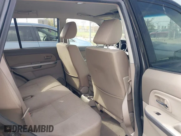 ✅ 2009 Suzuki Grand Vitara • VIN: JS3TD042894101033 • Лот: 43479761. Опубликован ранее на IAAI с пробегом 138 121 миль. Бесплатный доступ к архиву аукционных продаж из США и подробный отчёт об истории автомобиля на DreamBid. Изображение 8.
