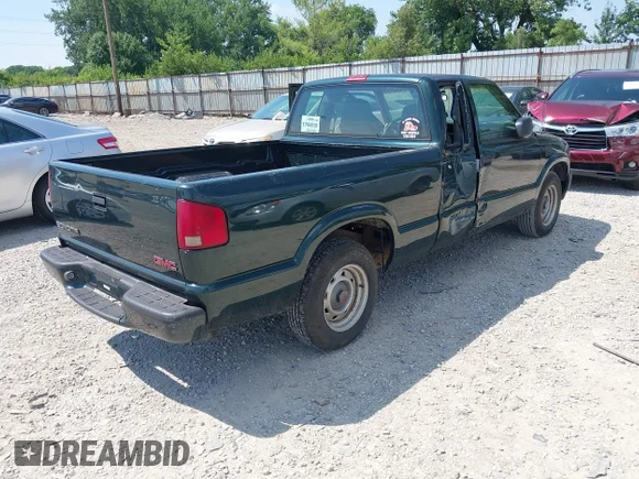 ✅ 2002 GMC Sonoma SL Fleet • VIN: 1GTCS19W628213723 • Lot: 42688783. Listed on IAAI with 91,044 mi. Free auction sales archive from the USA and detailed vehicle history report at DreamBid. Image 4.