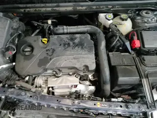 2025 Chevrolet Malibu LS with VIN 1G1ZC5ST5SF136703, listed as a Copart auction lot 83860005 with 41,911 mi miles and Salvage title. Bid and sale history available at DreamBid. Image 13.