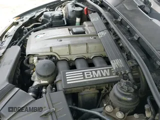 ✅ 2006 BMW 3 Series 325i • VIN: WBAVB17576NK31560 • Lot: 42384770. Listed on IAAI with 186,091 mi. Free auction sales archive from the USA and detailed vehicle history report at DreamBid. Image 19.