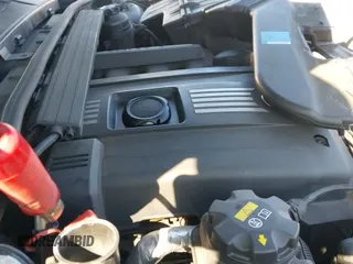 ✅ 2008 BMW 3 Series 328i • VIN: WBAVC53538FZ84137 • Lot: 42153713. Listed on IAAI with 218,768 mi. Free auction sales archive from the USA and detailed vehicle history report at DreamBid. Image 19.