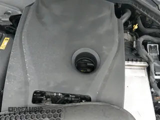 ✅ 2018 Mercedes-Benz C 300 • VIN: WDDWF4KB5JR374184 • Lot: 41218212. Wystawiony na IAAI z przebiegiem 73 327 mil. Bezpłatny archiwum sprzedaży aukcyjnych z USA i szczegółowy raport historii pojazdu na DreamBid. Zdjęcie 19.