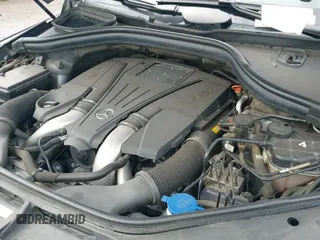 ✅ 2018 Mercedes-Benz GLS 550 • VIN: 4JGDF7DE7JB030242 • Lot: 41909909. Wystawiony na IAAI z przebiegiem 89 095 mil. Bezpłatny archiwum sprzedaży aukcyjnych z USA i szczegółowy raport historii pojazdu na DreamBid. Zdjęcie 18.