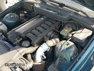 ✅ 1994 BMW 3 Series • VIN: WBABF3329REF45622 • Лот: 42554518. Опубликован ранее на IAAI с пробегом 216 616 миль. Бесплатный доступ к архиву аукционных продаж из США и подробный отчёт об истории автомобиля на DreamBid. Изображение 19.