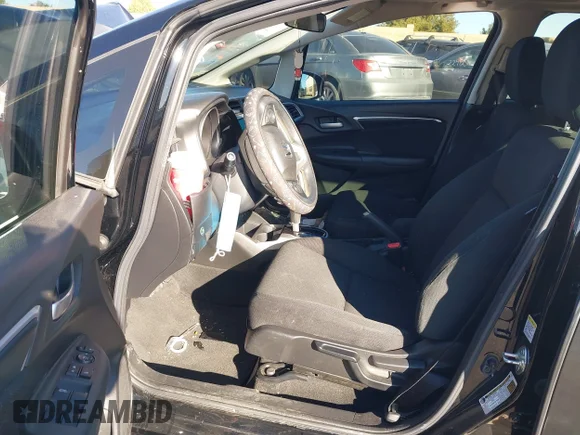 ✅ 2016 Honda Fit EX • VIN: JHMGK5H78GX007673 • Лот: 41312250. Опубликован ранее на IAAI с пробегом 56 671 миль. Бесплатный доступ к архиву аукционных продаж из США и подробный отчёт об истории автомобиля на DreamBid. Изображение 5.