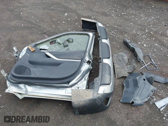 ✅ 2022 Mitsubishi Eclipse Cross SE • VIN: JA4ATWAA9NZ000811 • Lot: 44884869. Wystawiony na IAAI z przebiegiem 62 509 mil. Bezpłatny archiwum sprzedaży aukcyjnych z USA i szczegółowy raport historii pojazdu na DreamBid. Zdjęcie 12.
