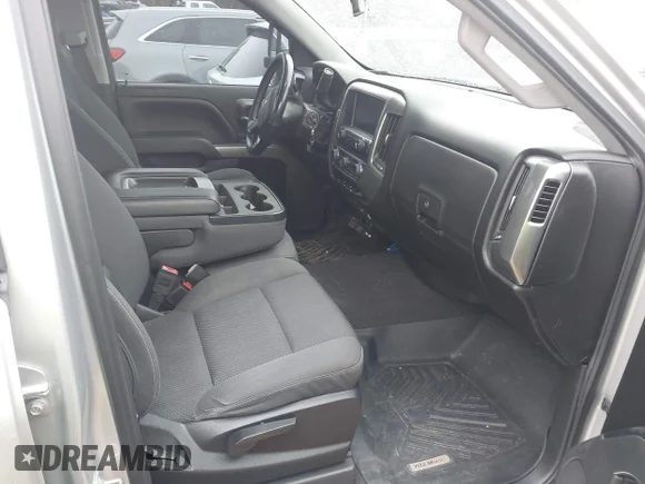 ✅ 2018 Chevrolet Silverado 1500 LT • VIN: 3GCUKREC2JG518224 • Lot: 44118651. Wystawiony na IAAI z przebiegiem 147 447 mil. Bezpłatny archiwum sprzedaży aukcyjnych z USA i szczegółowy raport historii pojazdu na DreamBid. Zdjęcie 5.
