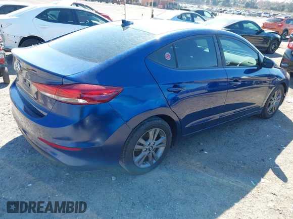 ✅ 2018 Hyundai Elantra Value Edition • VIN: 5NPD84LF7JH312130 • Lot: 44396933. Wystawiony na IAAI z przebiegiem 86 820 mil. Bezpłatny archiwum sprzedaży aukcyjnych z USA i szczegółowy raport historii pojazdu na DreamBid. Zdjęcie 4.