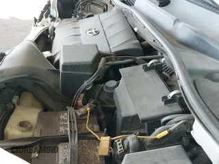 ✅ 2013 Toyota Sienna SE • VIN: 5TDXK3DC5DS388988 • Lot: 43461164. Listed on IAAI with 186,053 mi. Free auction sales archive from the USA and detailed vehicle history report at DreamBid. Image 19.