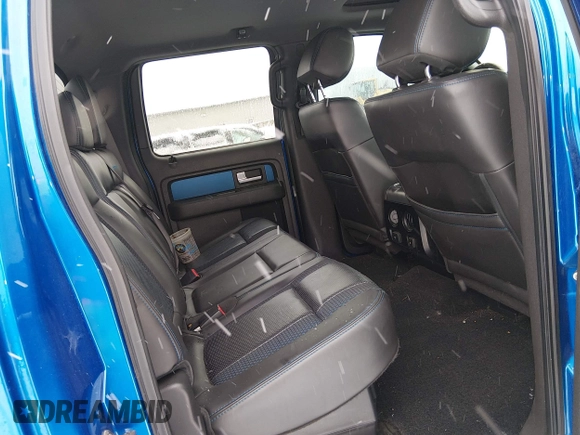 ✅ 2012 Ford F-150 SVT Raptor • VIN: 1FTFW1R60CFA33118 • Lot: 44312022. Wystawiony na IAAI z przebiegiem 127 383 mil. Bezpłatny archiwum sprzedaży aukcyjnych z USA i szczegółowy raport historii pojazdu na DreamBid. Zdjęcie 8.
