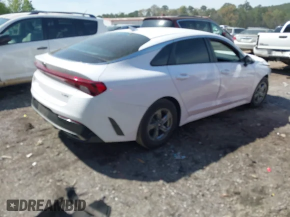 ✅ 2021 Kia K5 LXS • VIN: 5XXG14J23MG019066 • Lot: 41883391. Wystawiony na IAAI z przebiegiem 128 543 mil. Bezpłatny archiwum sprzedaży aukcyjnych z USA i szczegółowy raport historii pojazdu na DreamBid. Zdjęcie 4.