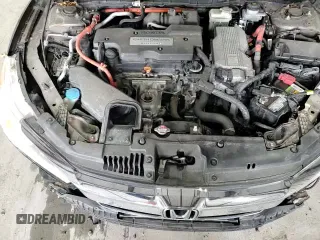 ✅ 2017 Honda Accord • VIN: JHMCR6F30HC000550 • Лот: 90441405. Опубликован ранее на Copart с пробегом 72 092 миль. Бесплатный доступ к архиву аукционных продаж из США и подробный отчёт об истории автомобиля на DreamBid. Изображение 15.