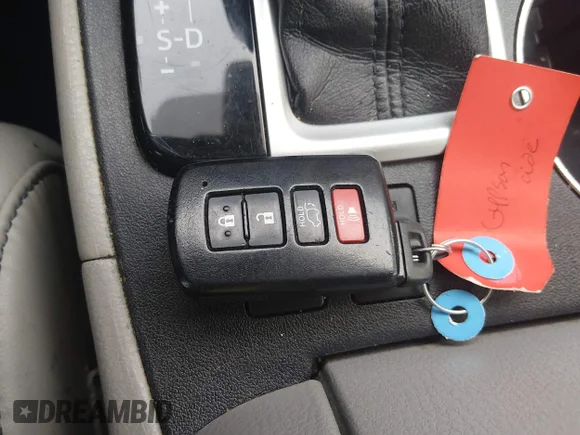 ✅ 2019 Toyota Highlander XLE • VIN: 5TDJZRFH9KS562748 • Лот: 44276443. Опубликован ранее на IAAI с пробегом 72 748 миль. Бесплатный доступ к архиву аукционных продаж из США и подробный отчёт об истории автомобиля на DreamBid. Изображение 11.