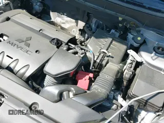 ✅ 2017 Mitsubishi Outlander SE • VIN: JA4AP3AW4HZ040409 • Lot: 42064244. Listed on IAAI with 90,948 mi. Free auction sales archive from the USA and detailed vehicle history report at DreamBid. Image 19.