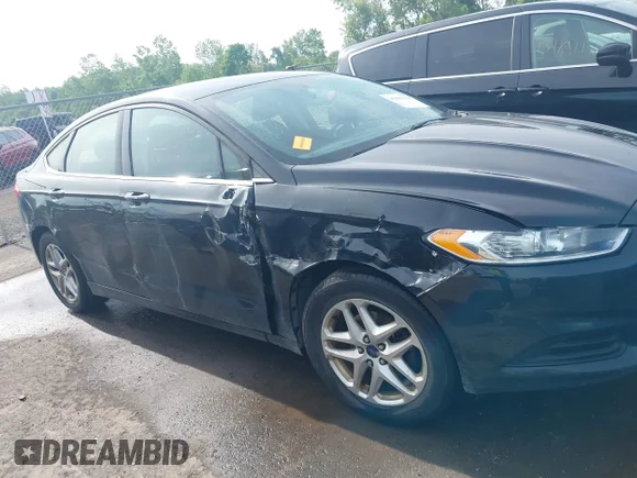 ✅ 2014 Ford Fusion SE • VIN: 1FA6P0H77E5358347 • Lot: 45181324. Wystawiony na IAAI z przebiegiem 192 607 mil. Bezpłatny archiwum sprzedaży aukcyjnych z USA i szczegółowy raport historii pojazdu na DreamBid. Zdjęcie 6.