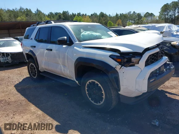 ✅ 2025 Toyota 4Runner SR5 • VIN: JTEVA5BR0S5001470 • Lot: 44630398. Wystawiony na IAAI z przebiegiem 16 092 mil. Bezpłatny archiwum sprzedaży aukcyjnych z USA i szczegółowy raport historii pojazdu na DreamBid. Zdjęcie 1.