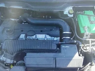 ✅ 2013 Volvo C70 T5 • VIN: YV1672MC0DJ138119 • Lot: 42456081. Wystawiony na IAAI z przebiegiem 75 588 mil. Bezpłatny archiwum sprzedaży aukcyjnych z USA i szczegółowy raport historii pojazdu na DreamBid. Zdjęcie 12.