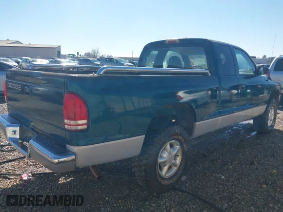 ✅ 1999 Dodge Dakota SLT • VIN: 1B7GL22Y6XS156448 • Lot: 44143533. Wystawiony na IAAI z przebiegiem 62 728 mil. Bezpłatny archiwum sprzedaży aukcyjnych z USA i szczegółowy raport historii pojazdu na DreamBid. Zdjęcie 4.