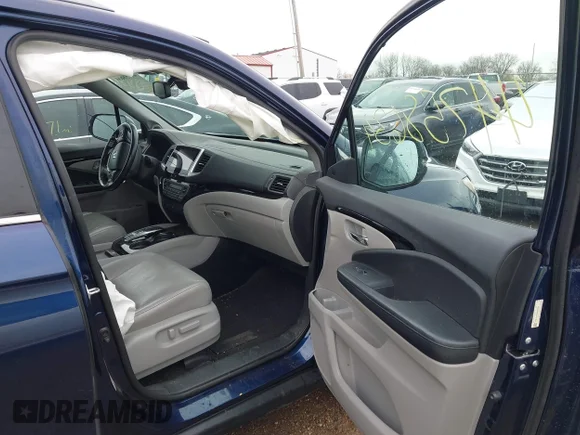 ✅ 2016 Honda Pilot Elite • VIN: 5FNYF6H03GB053960 • Lot: 44758634. Wystawiony na IAAI z przebiegiem 109 364 mil. Bezpłatny archiwum sprzedaży aukcyjnych z USA i szczegółowy raport historii pojazdu na DreamBid. Zdjęcie 5.