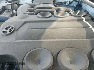 ✅ 2019 Toyota 4Runner SR5 Premium • VIN: JTEBU5JR5K5638057 • Lot: 43451412. Wystawiony na IAAI z przebiegiem 102 658 mil. Bezpłatny archiwum sprzedaży aukcyjnych z USA i szczegółowy raport historii pojazdu na DreamBid. Zdjęcie 19.