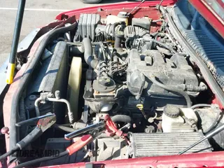 ✅ 2005 Ford Explorer XLT • VIN: 1FMZU73E454A63576 • Lot: 42532397. Listed on IAAI with 99,903 mi. Free auction sales archive from the USA and detailed vehicle history report at DreamBid. Image 12.