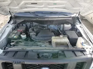 ✅ 2019 Nissan NV Cargo S • VIN: 1N6BF0KM7KN809036 • Lot: 55559605. Listed on Copart with 84,451 mi. Free auction sales archive from the USA and detailed vehicle history report at DreamBid. Image 17.