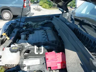 ✅ 2020 Jeep Renegade Limited • VIN: ZACNJBD11LPL88854 • Лот: 42959969. Опубликован ранее на IAAI с пробегом 64 285 миль. Бесплатный доступ к архиву аукционных продаж из США и подробный отчёт об истории автомобиля на DreamBid. Изображение 20.