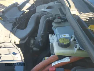 ✅ 2018 Ford C-Max SE • VIN: 1FADP5AU4JL104167 • Lot: 43774021. Wystawiony na IAAI z przebiegiem 73 834 mil. Bezpłatny archiwum sprzedaży aukcyjnych z USA i szczegółowy raport historii pojazdu na DreamBid. Zdjęcie 19.