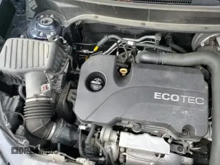 ✅ 2018 Chevrolet Equinox LT • VIN: 3GNAXJEV8JL121817 • Лот: 85147765. Опубликован ранее на Copart с пробегом 128 817 миль. Бесплатный доступ к архиву аукционных продаж из США и подробный отчёт об истории автомобиля на DreamBid. Изображение 15.