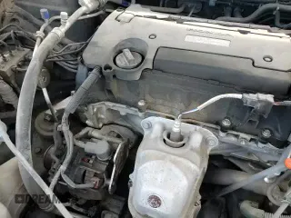 ✅ 2017 Honda Accord Sport SE • VIN: 1HGCR2F13HA182587 • Lot: 92829235. Listed on Copart with 129,807 mi. Free auction sales archive from the USA and detailed vehicle history report at DreamBid. Image 13.