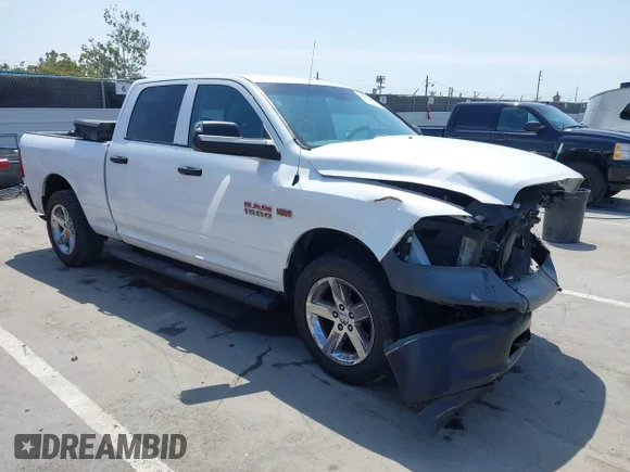 ✅ 2018 Ram 1500 Tradesman • VIN: 1C6RR7ST3JS348157 • Лот: 44995608. Опубликован ранее на IAAI с пробегом 210 420 миль. Бесплатный доступ к архиву аукционных продаж из США и подробный отчёт об истории автомобиля на DreamBid. Изображение 1.