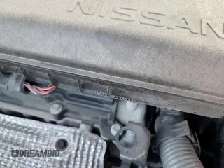 ✅ 2018 Nissan Rogue S • VIN: 5N1AT2MT2JC706894 • Lot: 81415605. Wystawiony na Copart z przebiegiem 101 699 mil. Bezpłatny archiwum sprzedaży aukcyjnych z USA i szczegółowy raport historii pojazdu na DreamBid. Zdjęcie 17.