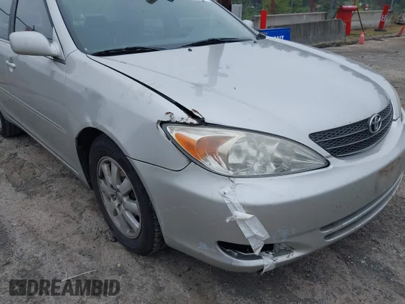✅ 2003 Toyota Camry XLE • VIN: 4T1BF30K83U549982 • Lot: 45120395. Wystawiony na IAAI z przebiegiem 184 300 mil. Bezpłatny archiwum sprzedaży aukcyjnych z USA i szczegółowy raport historii pojazdu na DreamBid. Zdjęcie 6.