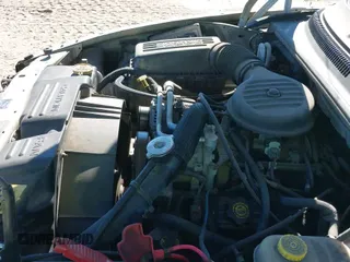 ✅ 2001 Dodge Dakota • VIN: 1B7FL26X61S314050 • Лот: 43685358. Опубликован ранее на IAAI с пробегом 247 858 миль. Бесплатный доступ к архиву аукционных продаж из США и подробный отчёт об истории автомобиля на DreamBid. Изображение 20.