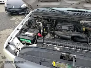 ✅ 2005 Ford F-250 XL • VIN: 1FTSX20545EC77319 • Lot: 85837724. Listed on Copart with 207,605 mi. Free auction sales archive from the USA and detailed vehicle history report at DreamBid. Image 13.