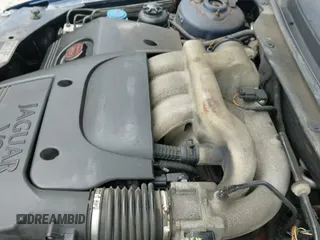 ✅ 2003 Jaguar X-Type 2.5L Manual • VIN: SAJEA51D73XD29070 • Лот: 43261514. Опубликован ранее на IAAI с пробегом 162 570 миль. Бесплатный доступ к архиву аукционных продаж из США и подробный отчёт об истории автомобиля на DreamBid. Изображение 12.