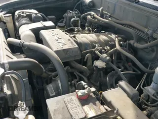 ✅ 2007 Toyota Sequoia SR5 • VIN: 5TDBT44A17S278018 • Lot: 43305686. Wystawiony na IAAI z przebiegiem 332 888 mil. Bezpłatny archiwum sprzedaży aukcyjnych z USA i szczegółowy raport historii pojazdu na DreamBid. Zdjęcie 20.