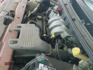 ✅ 1997 Dodge Caravan SE • VIN: 1B4GP45R8VB256033 • Lot: 43101386. Wystawiony na IAAI z przebiegiem 157 875 mil. Bezpłatny archiwum sprzedaży aukcyjnych z USA i szczegółowy raport historii pojazdu na DreamBid. Zdjęcie 12.