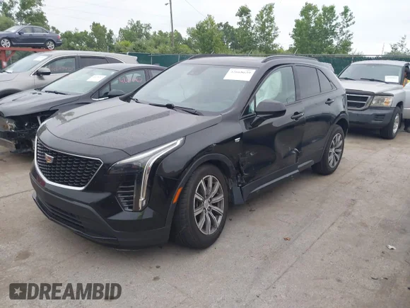✅ 2019 Cadillac XT4 AWD Sport • VIN: 1GYFZFR48KF197731 • Lot: 42668639. Wystawiony na IAAI z przebiegiem 73 170 mil. Bezpłatny archiwum sprzedaży aukcyjnych z USA i szczegółowy raport historii pojazdu na DreamBid. Zdjęcie 2.