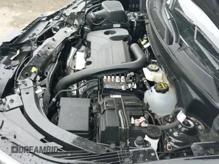 ✅ 2026 Chevrolet Equinox FWD LT • VIN: 3GNAXHEG5TL107709 • Lot: 43041011. Wystawiony na IAAI z przebiegiem 1 987 mil. Bezpłatny archiwum sprzedaży aukcyjnych z USA i szczegółowy raport historii pojazdu na DreamBid. Zdjęcie 19.