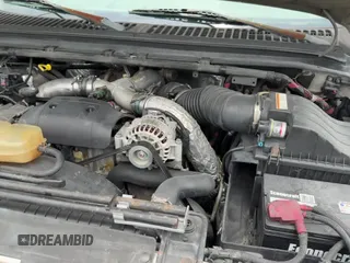 ✅ 2003 Ford F-550 • VIN: 1FDAF56F63EA32367 • Лот: 66155865. Опубликован ранее на Copart с пробегом 117 023 миль. Бесплатный доступ к архиву аукционных продаж из США и подробный отчёт об истории автомобиля на DreamBid. Изображение 11.