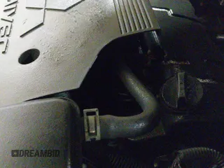 ✅ 2018 Mitsubishi Outlander ES • VIN: JA4AZ3A33JJ004649 • Лот: 41308074. Опубликован ранее на IAAI с пробегом 81 655 миль. Бесплатный доступ к архиву аукционных продаж из США и подробный отчёт об истории автомобиля на DreamBid. Изображение 19.