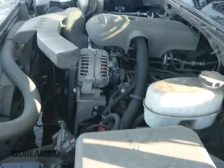 2005 Chevrolet Tahoe LS с VIN 1GNEC13V85J176815, выставлен на аукционе IAAI как лот 43567136 с пробегом 152 649 миль миль и . История ставок и продаж доступна на DreamBid. Изображение 13.