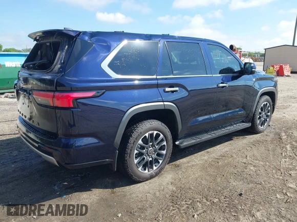 ✅ 2024 Toyota Sequoia Platinum • VIN: 7SVAAABA4RX030867 • Lot: 45156720. Wystawiony na IAAI z przebiegiem 37 247 mil. Bezpłatny archiwum sprzedaży aukcyjnych z USA i szczegółowy raport historii pojazdu na DreamBid. Zdjęcie 4.