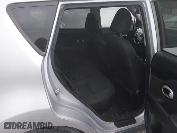 ✅ 2016 Kia Soul + • VIN: KNDJP3A50G7828563 • Lot: 45056176. Wystawiony na IAAI z przebiegiem Nie podano. Bezpłatny archiwum sprzedaży aukcyjnych z USA i szczegółowy raport historii pojazdu na DreamBid. Zdjęcie 8.